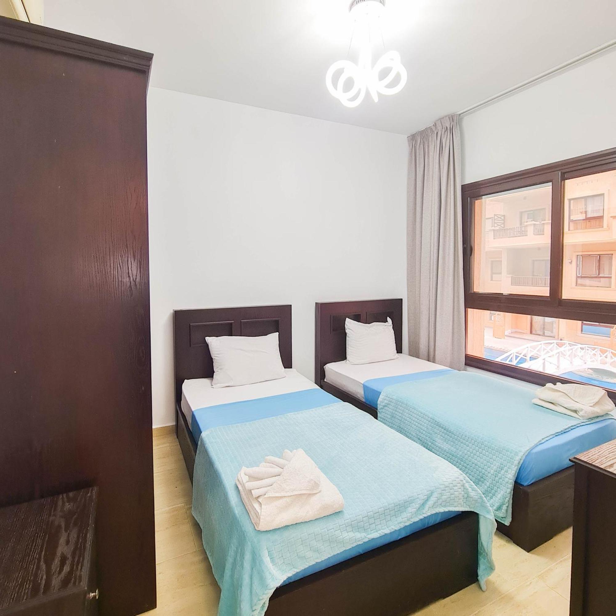 Seaview Turtles Apartment